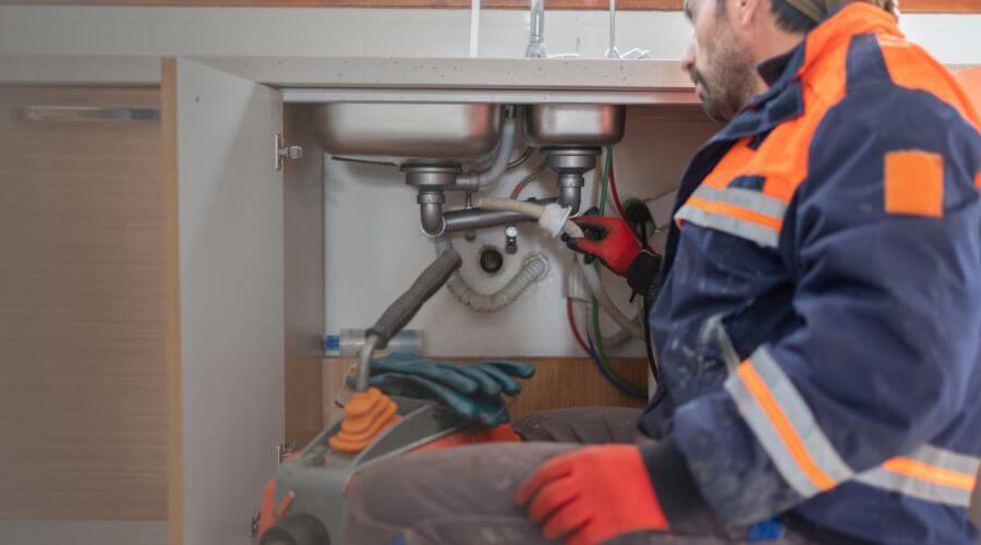 Professional tankless water heater installation services in Ree Heights, SD